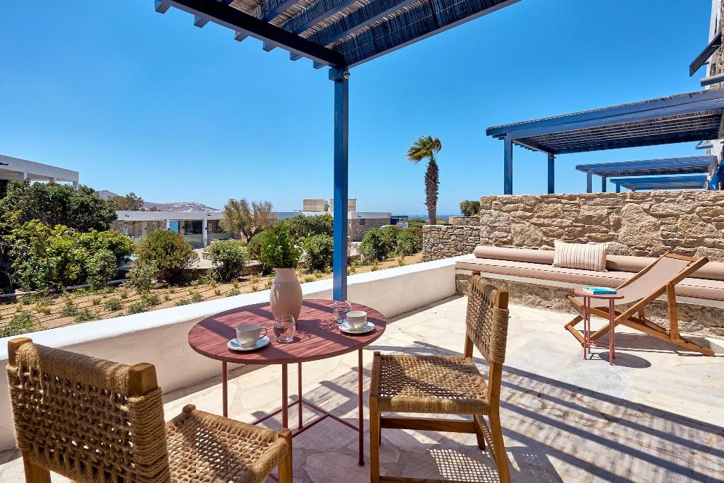 SUITE DELUXE GARDEN VIEW Room, Mykonos Theoxenia, a Member of Design Hotels, Mykonos