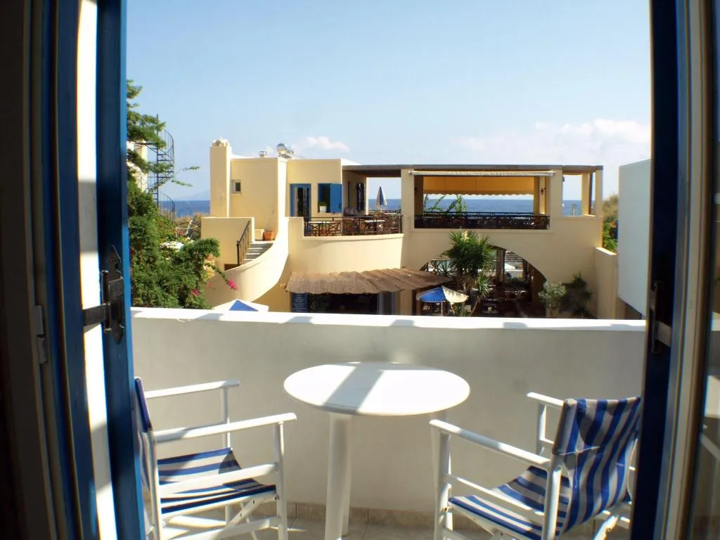 Room POOL VIEW Room, Levante Beach, Santorini