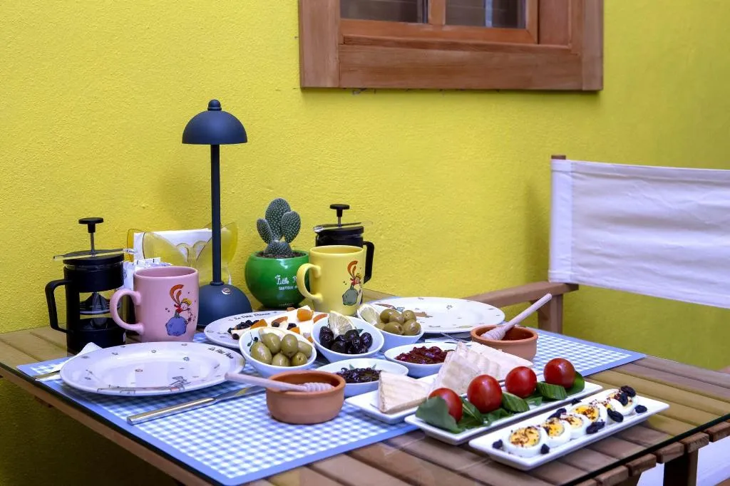Restaurant, The Little Prince Pension, Antalya