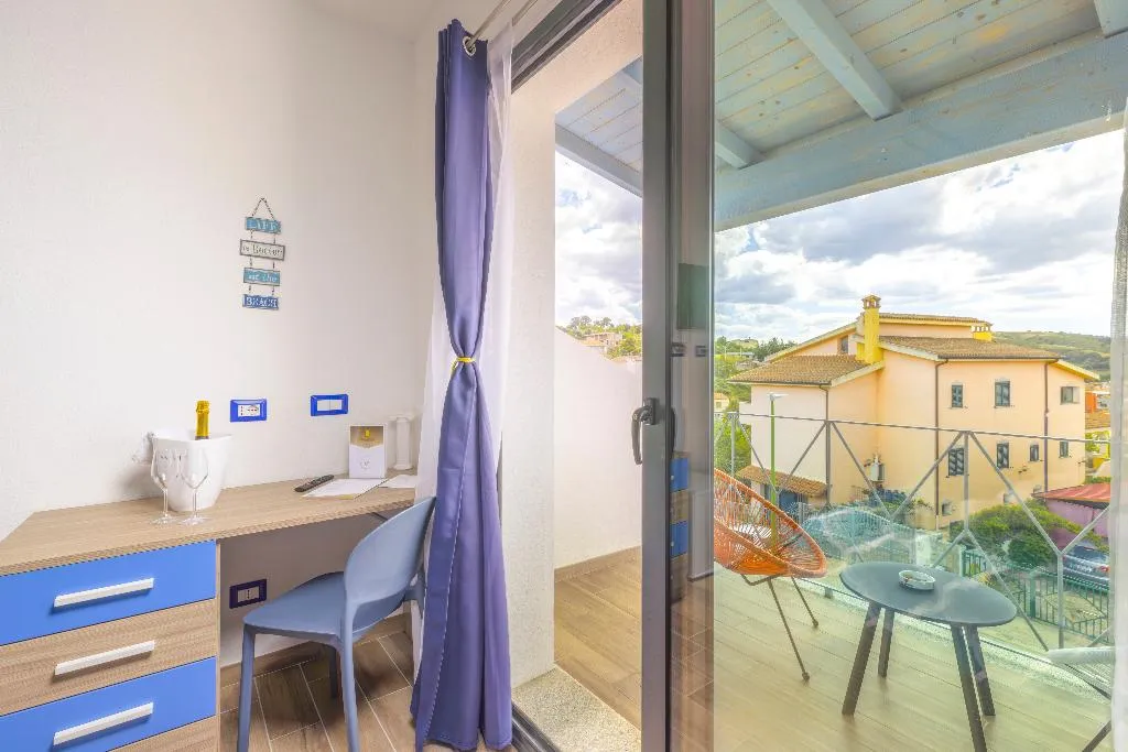 DOUBLE DELUXE WITH BALCONY Room, Agua Dorada Boutique, Olbia