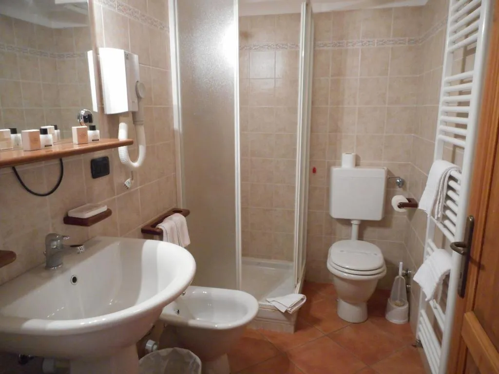 Room, Casalpina Don Barra, Milan