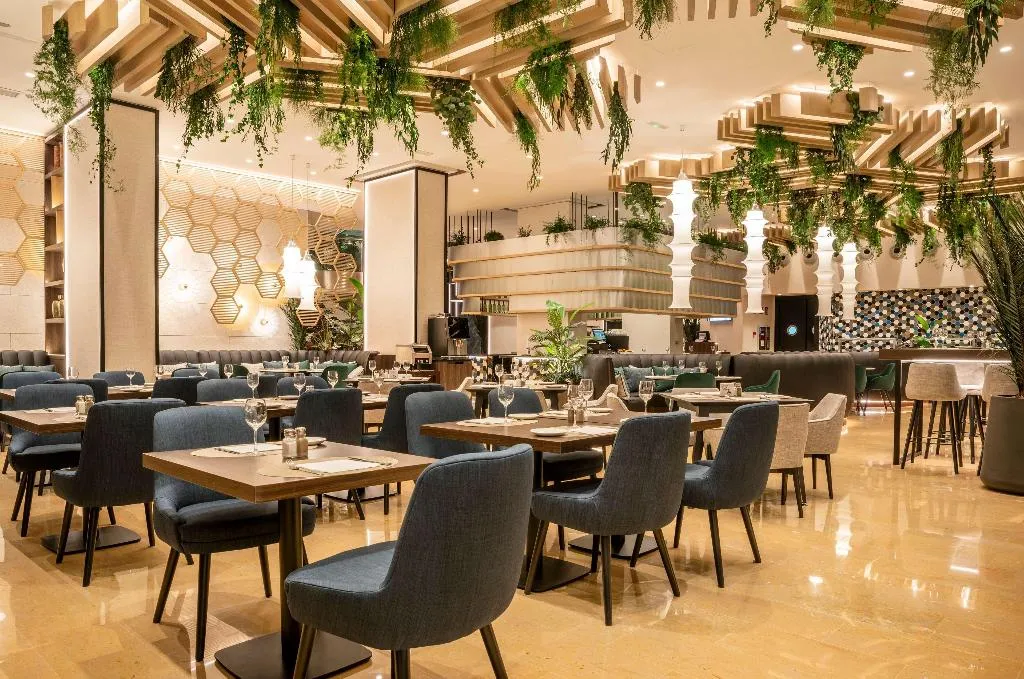 Restaurant, Ilunion Valencia 4, Valencia