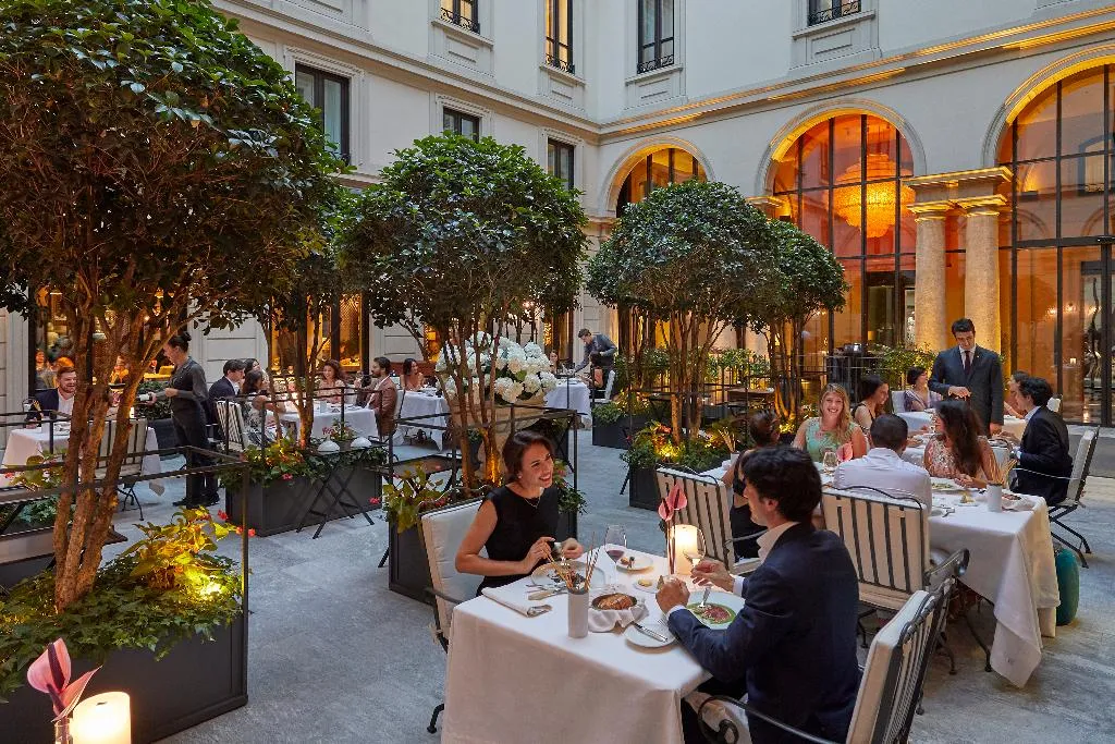 Restaurant, Mandarin Oriental Milan, Milan