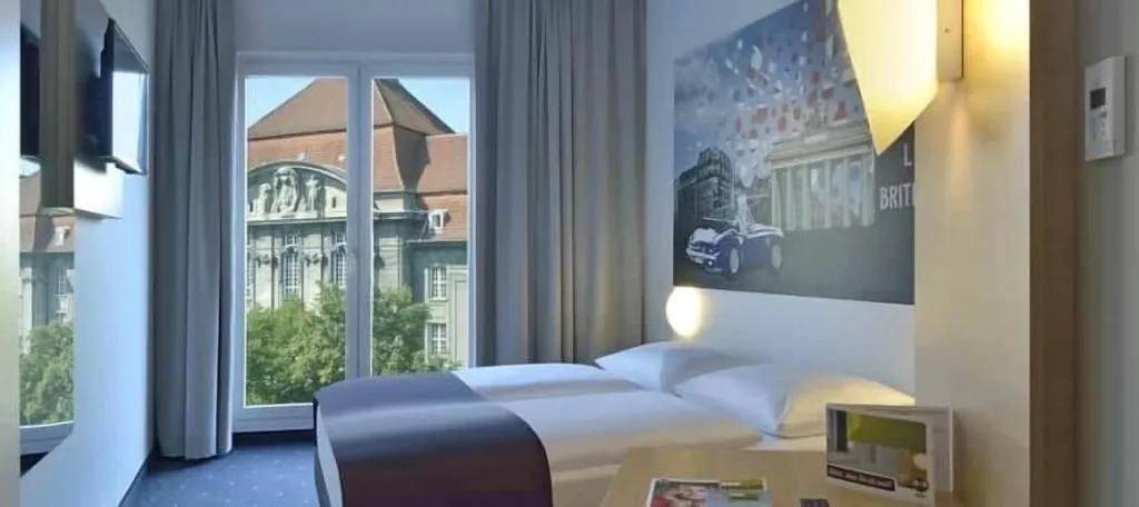 Room, B&B HOTEL Berlin-Charlottenburg, Berlin