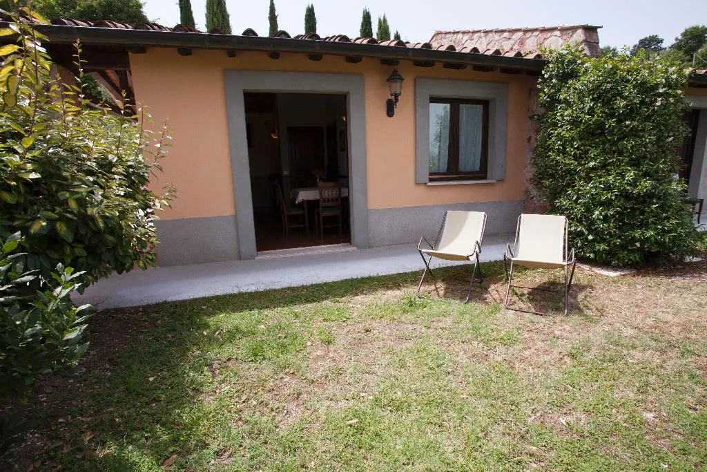 APARTMENT SUPERIOR ONE BEDROOM Room, Poggio Degli Olivi (Appartamenti), Perugia