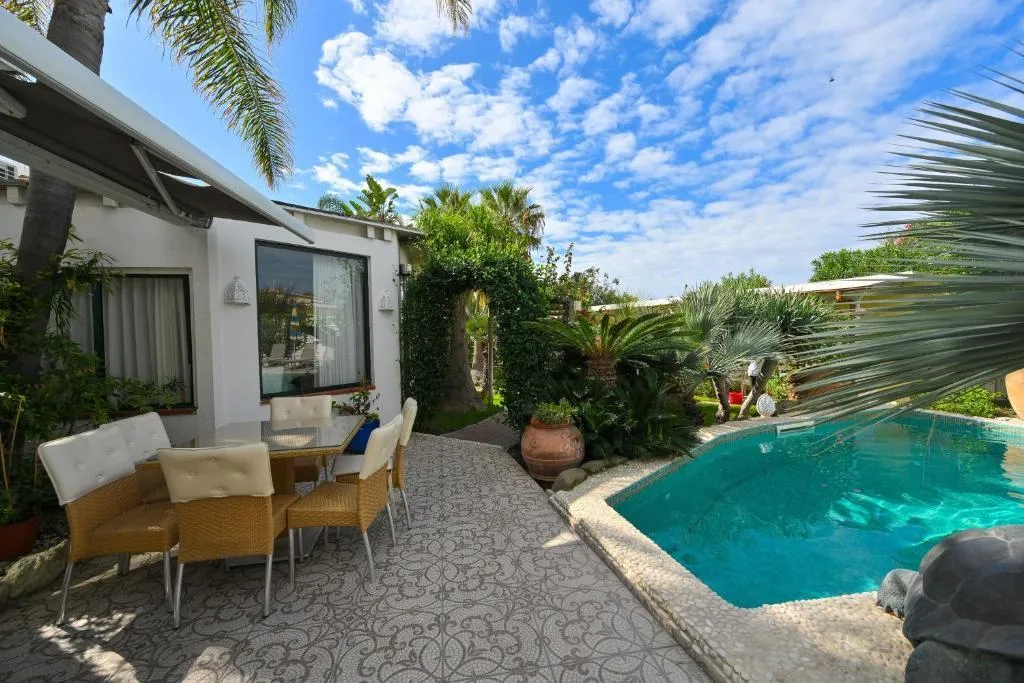 Pool, La Villa Resort & Spa, Naples