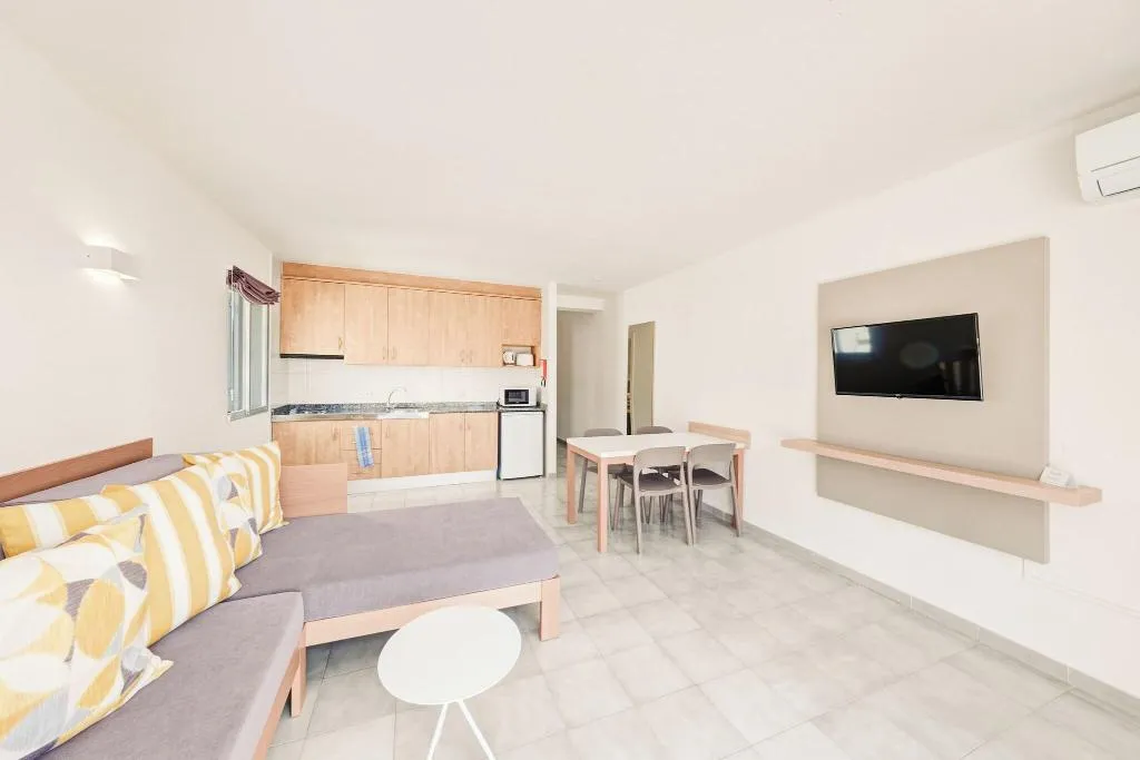 APARTMENT TWO BEDS Room, Vista Club, Majorca
