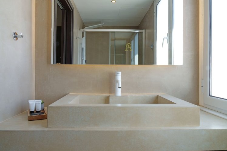 Athens Version Luxury Suites, Athens