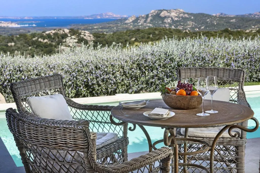 Terrace, Petra Segreta Resort & Spa, Olbia