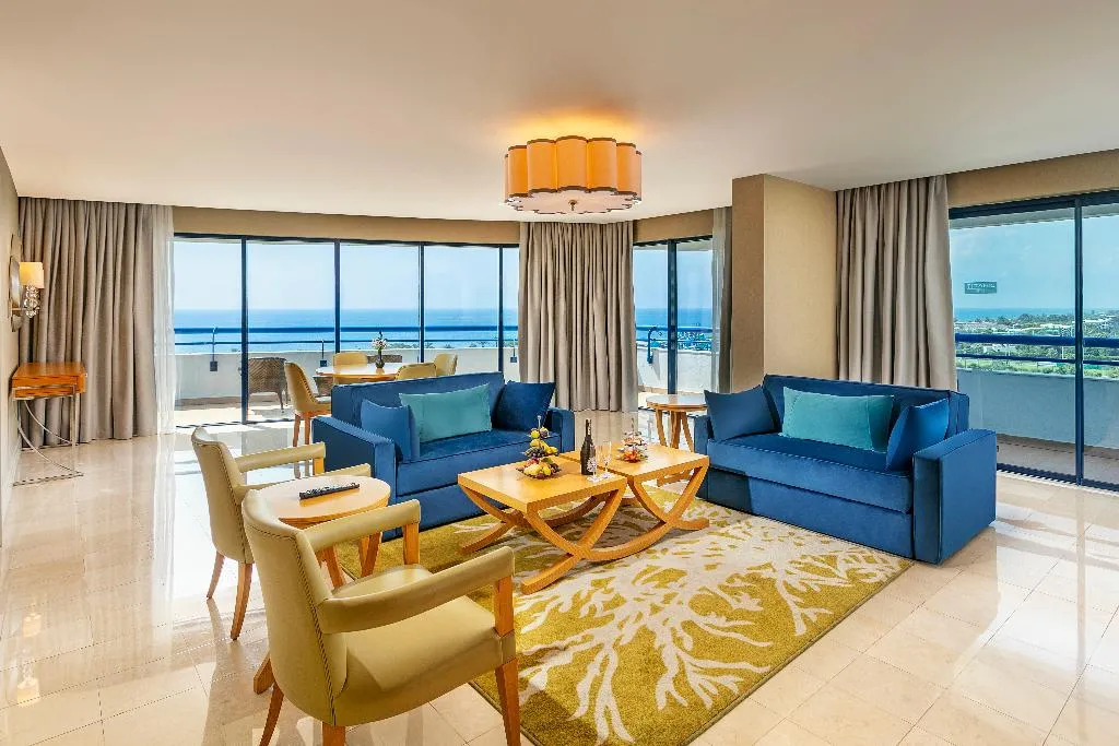 SUITE SIDE SEA VIEW Room, Titanic Deluxe Lara, Antalya