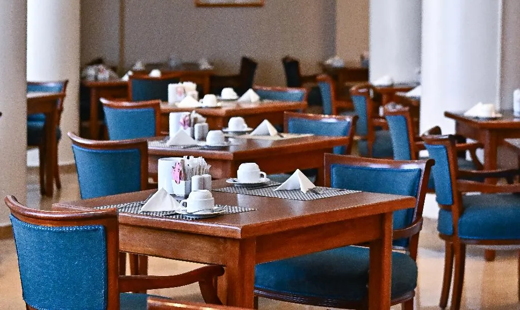 Restaurant, Swiss Inn Nile, Cairo