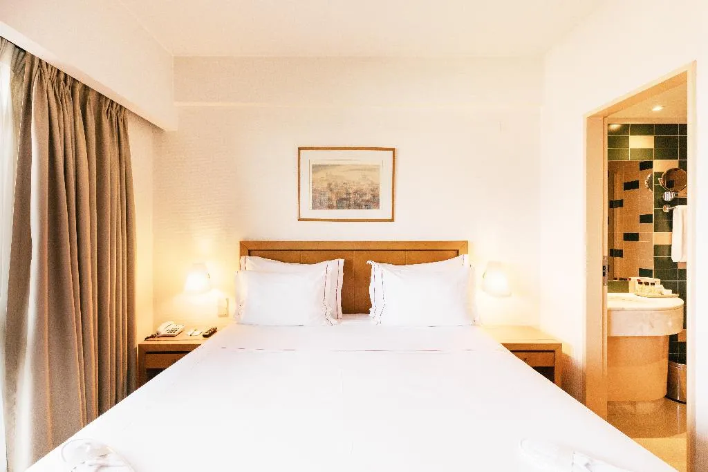 Double or Twin ECONOMY Room, Roma, Lisbon