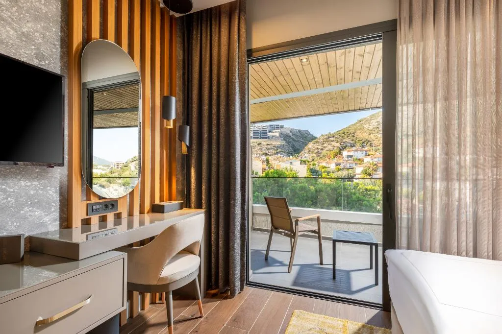 DOUBLE LAND VIEW Room, Unique Life Style Hotel, Izmir
