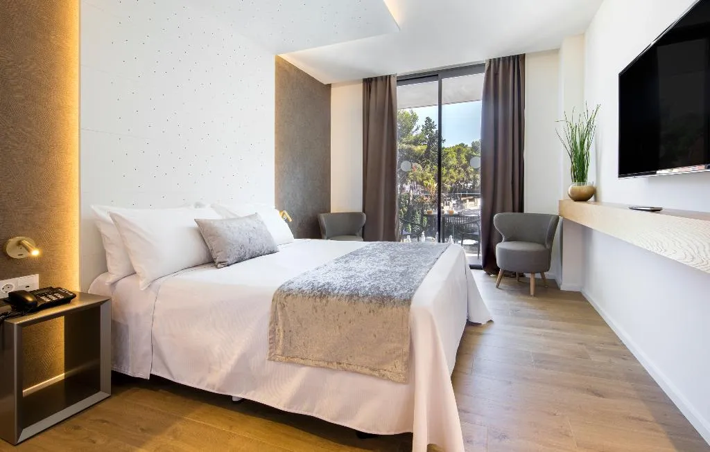 DOUBLE SINGLE USE PREMIUM Room, Golden Costa Salou, Costa Brava