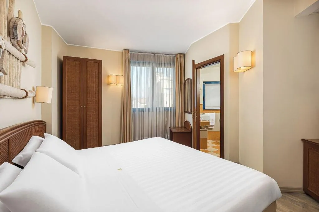 Room, Welcome Hotel, Milan