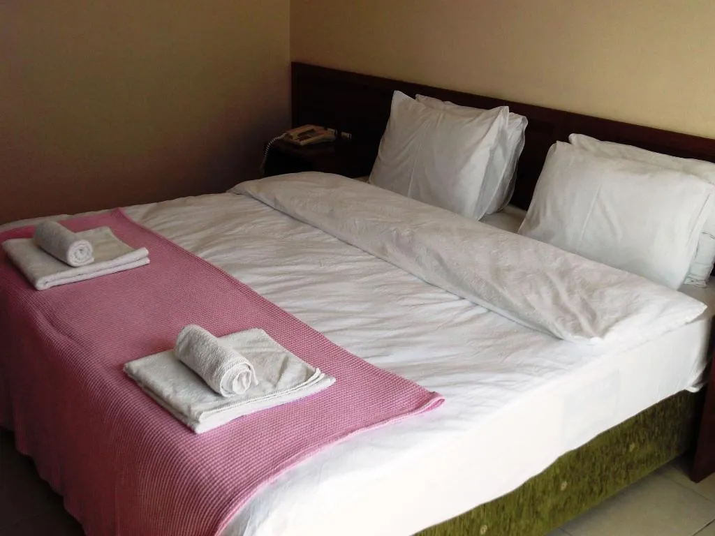 Room, West Ada-Inn, Izmir