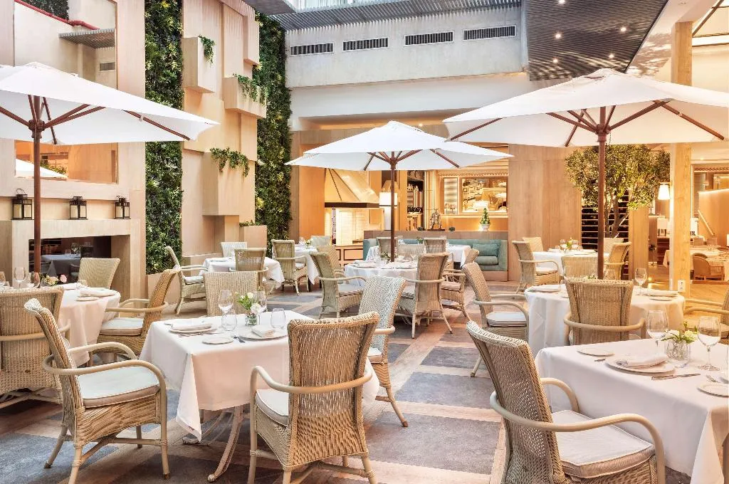 Restaurant, Melia Castilla, Madrid