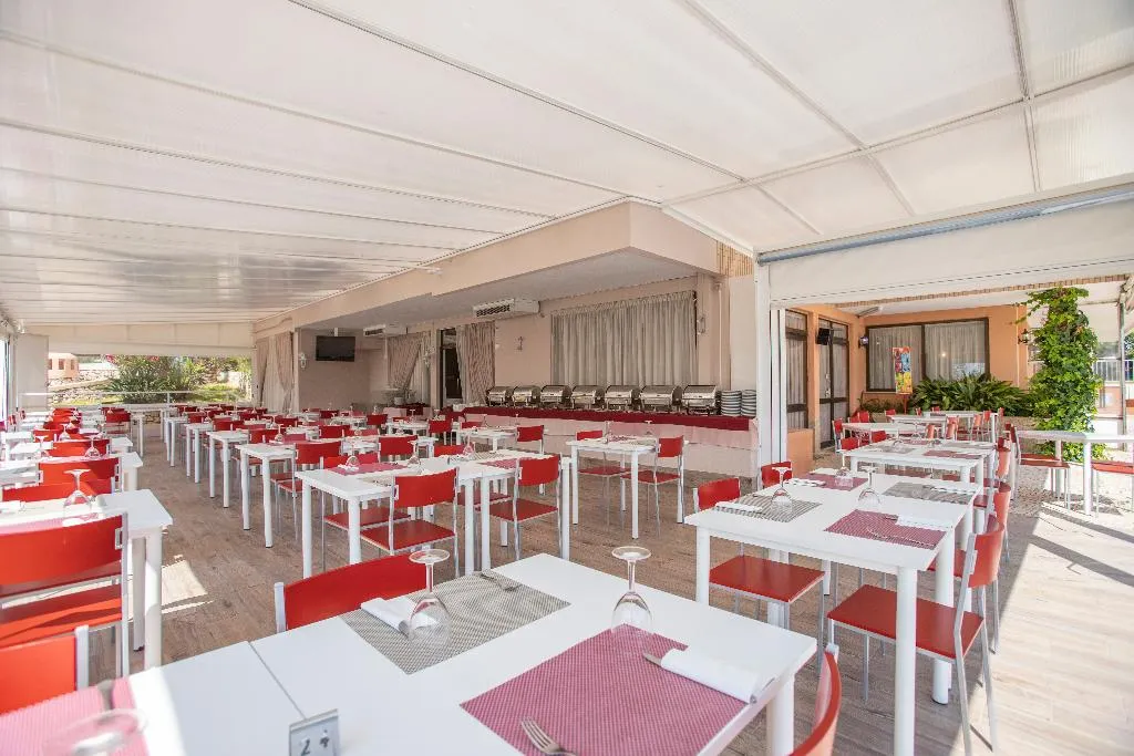 Restaurant, Interpass Clube Praia Vau, Algarve
