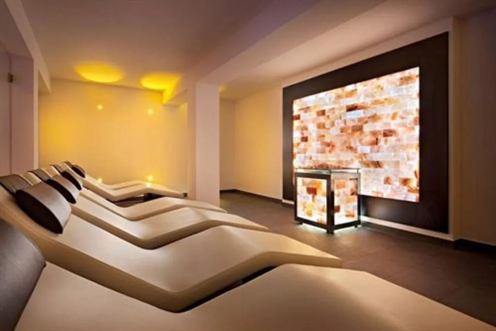 Sports and Entertainment, Hotel Continental Wellness & Spa, Milan