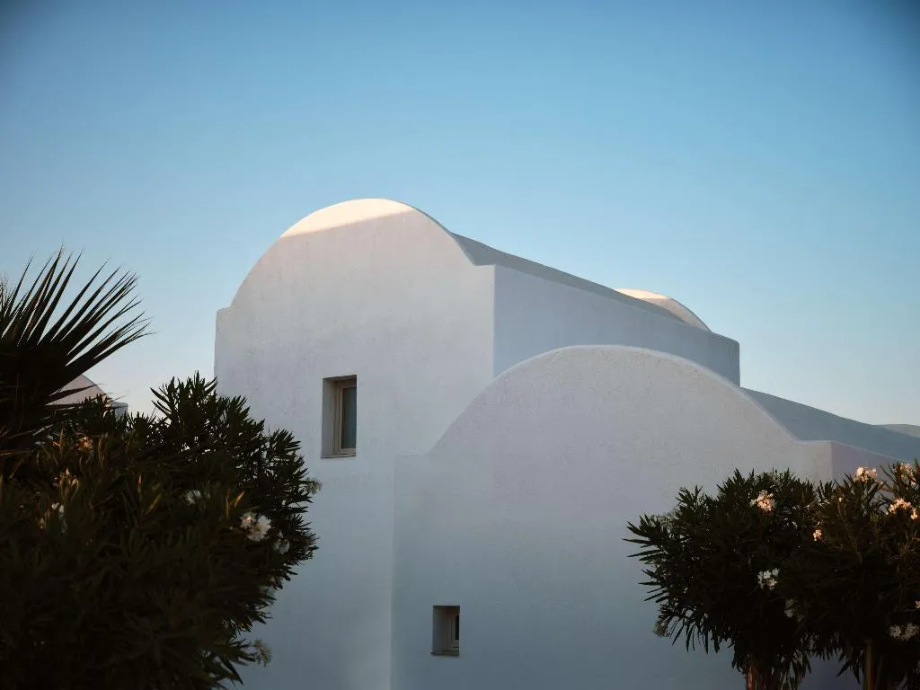 General view, Sea Breeze Santorini Beach Resort, Curio Collectio, Santorini