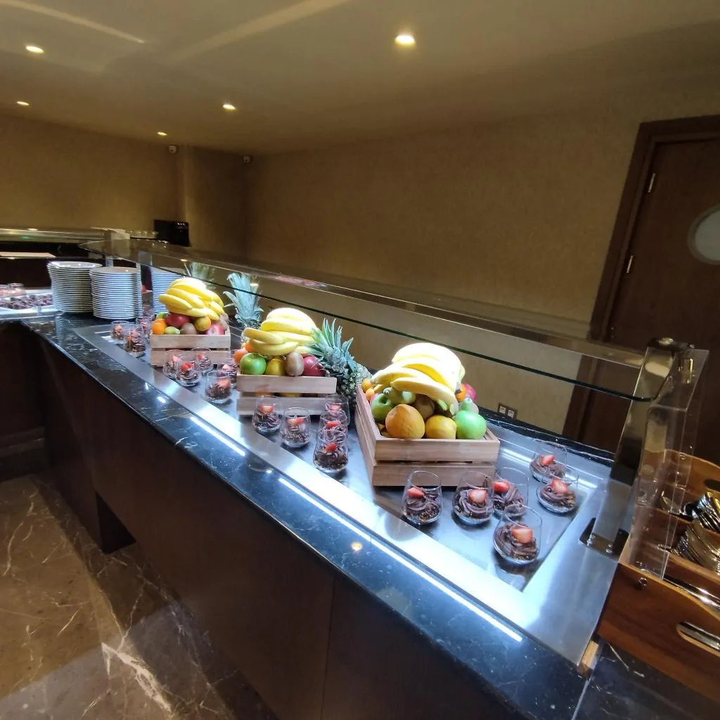 Restaurant, Leonardo Hotel Athens City Center’, Athens