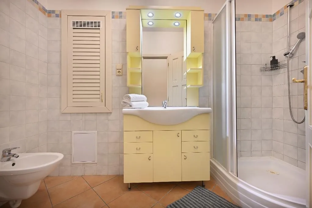 APARTMENT CAPACITY 7 TWO BEDROOMS Room, Boutique Apartments White Swan, Prague