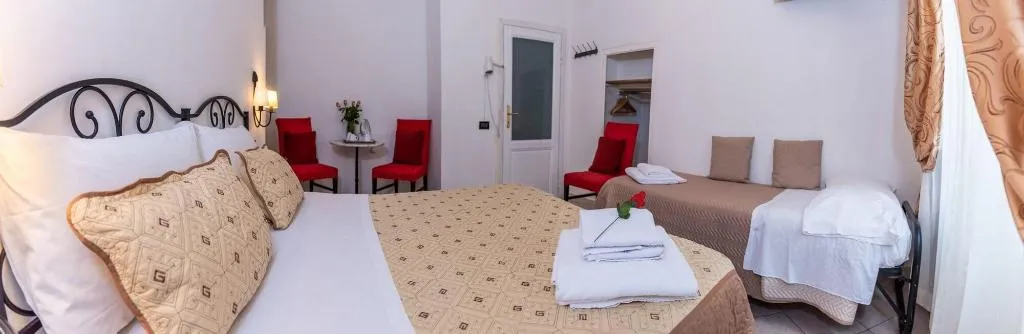 Room, Dei Mori Firenze, Florence