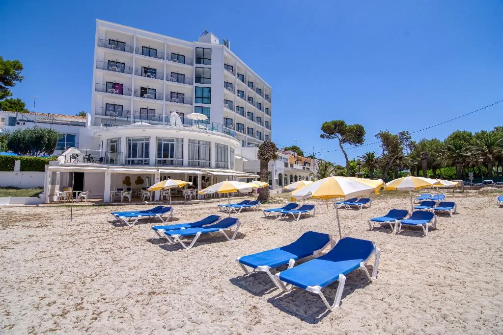 Beach, Hotel Playa Santandria, Menorca