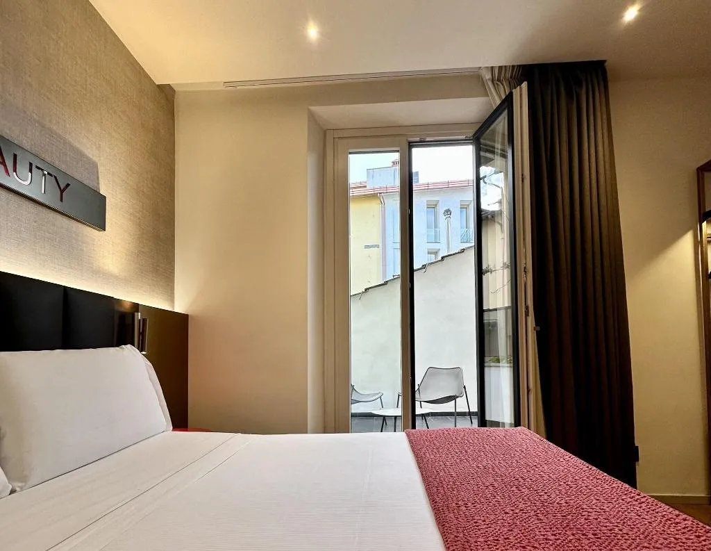 DOUBLE DELUXE WITH TERRACE Room, The Market Urban Hotel, Florence