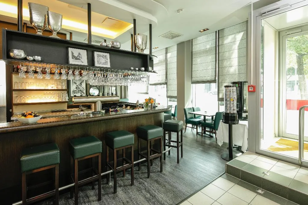 Bar, Airporthotel Berlin Adlershof, Berlin