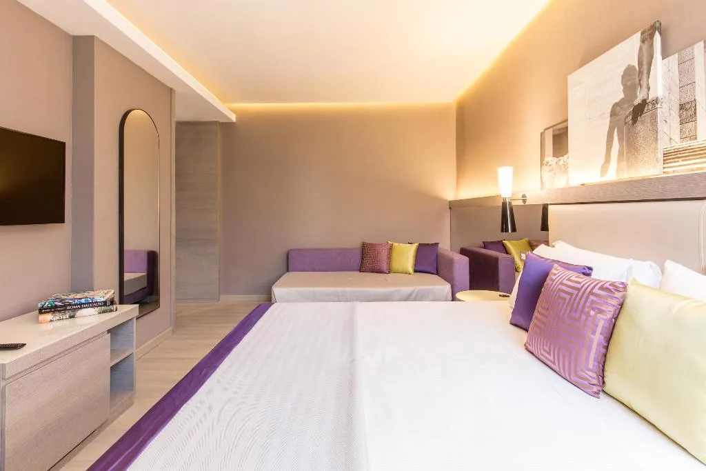 TRIPLE SUPERIOR Room, Orazio Palace Hotel Rome, Rome
