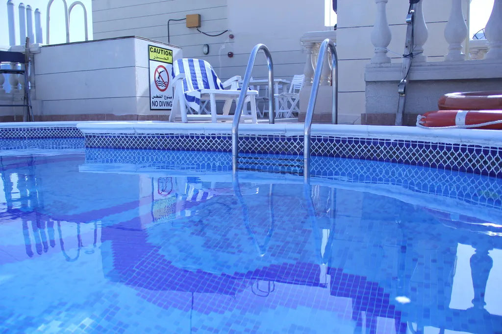 Pool, Zain International, Dubai