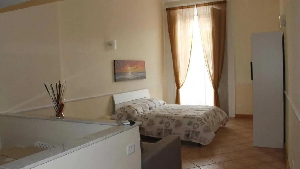 Room, B&B La Torretta di Chiaia, Naples