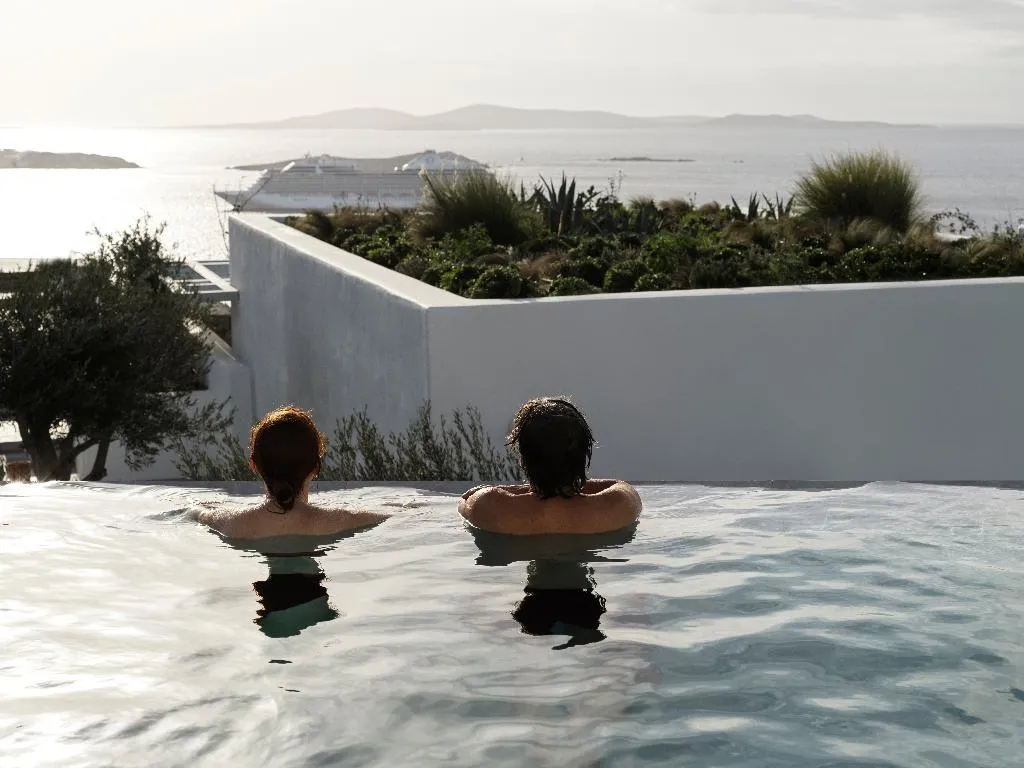 SUITE GRAND Room, Deos Mykonos - A Myconian Collection Hotel, Mykonos