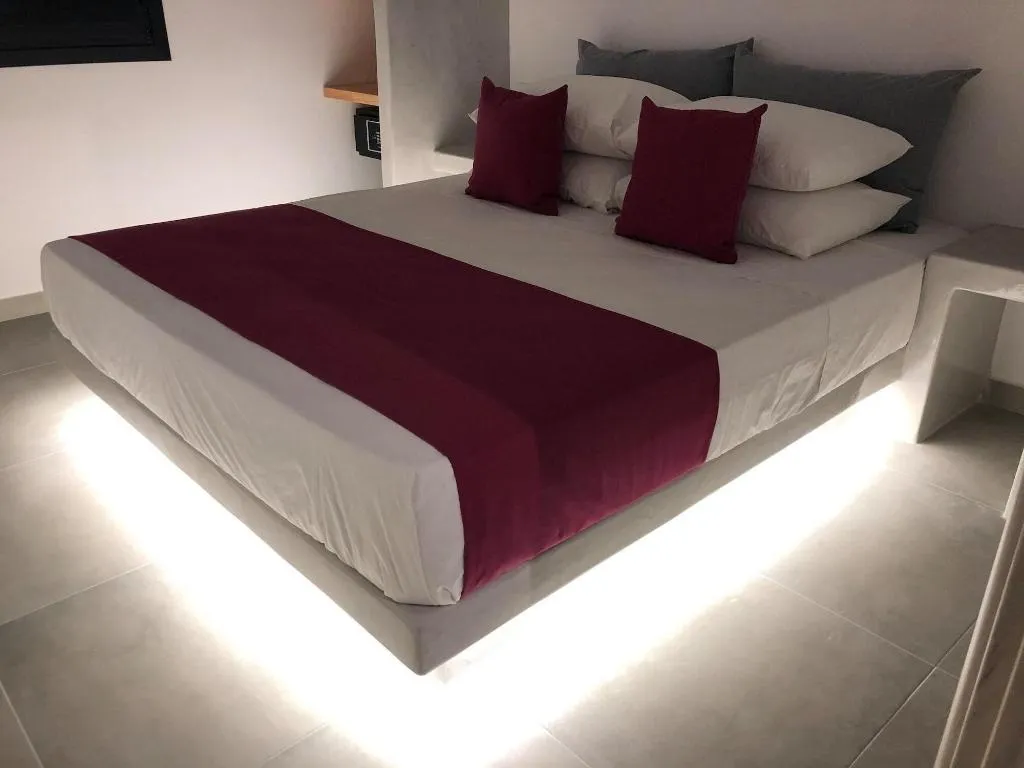 Room, Dragonfly Villas, Santorini