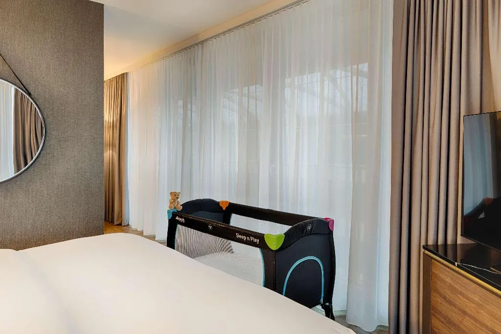 Room, Radisson Collection Hotel, Berlin, Berlin