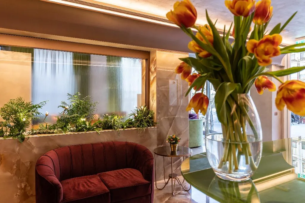 Lobby, Ariston Hotel, Milan