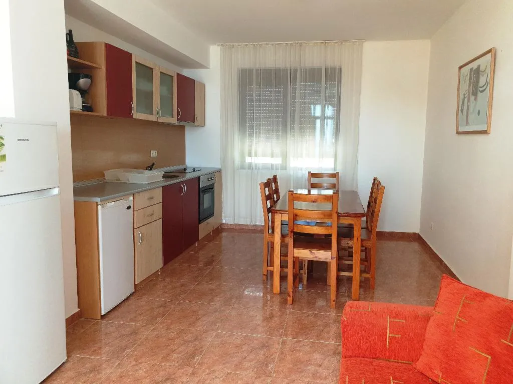 APARTMENT TWO BEDROOMS Room, DOLCE VITA Apart Complex, Bourgas