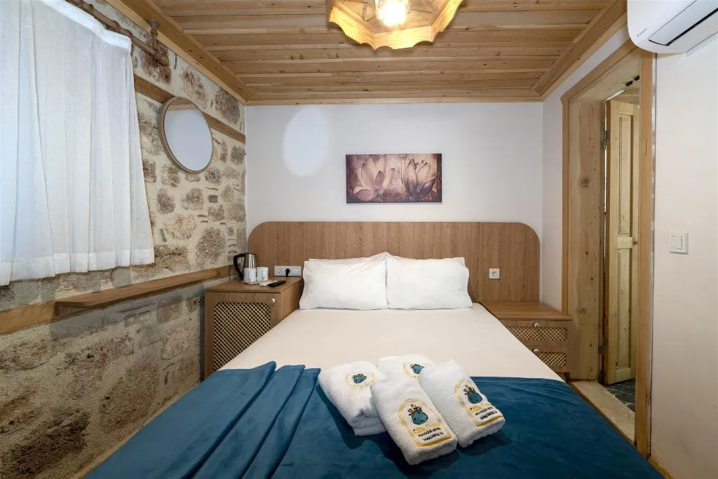 DOUBLE BASIC Room, The Little Prince Pension, Antalya