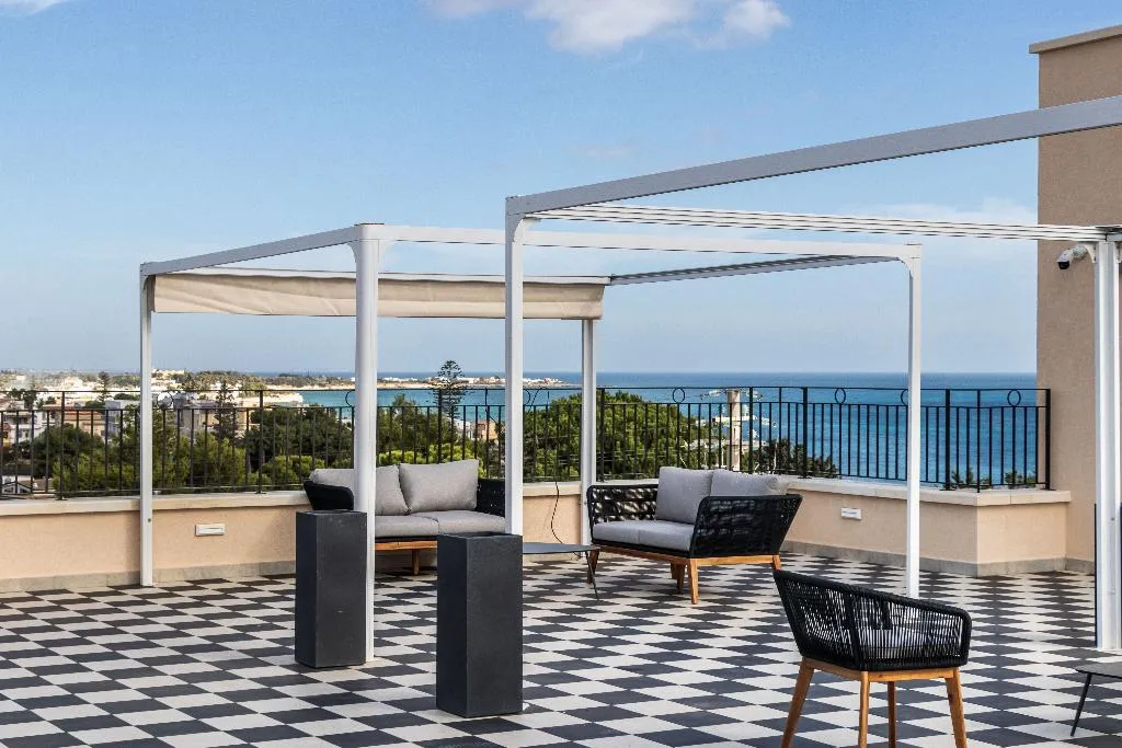 Terrace, Hotel Netum Mare, Catania