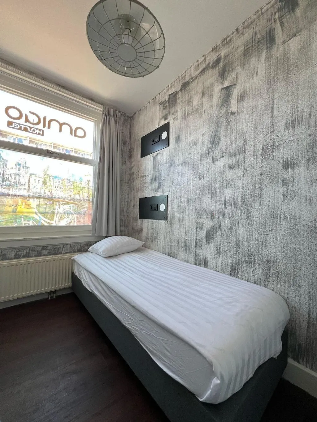 Room, Amigo Budget Hostel, Amsterdam