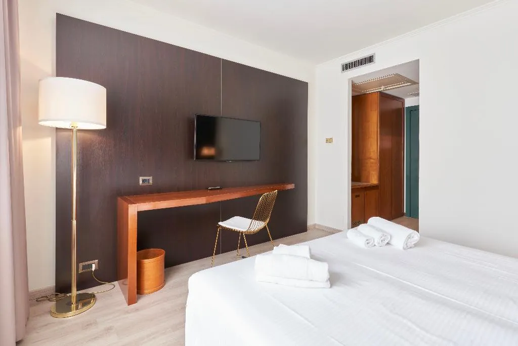 TWIN STANDARD Room, Cyrano, Milan