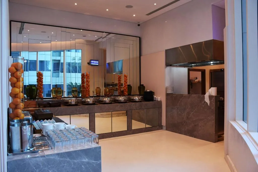 Restaurant, Tamani Marina Hotel and Hotel Apartment, Dubai