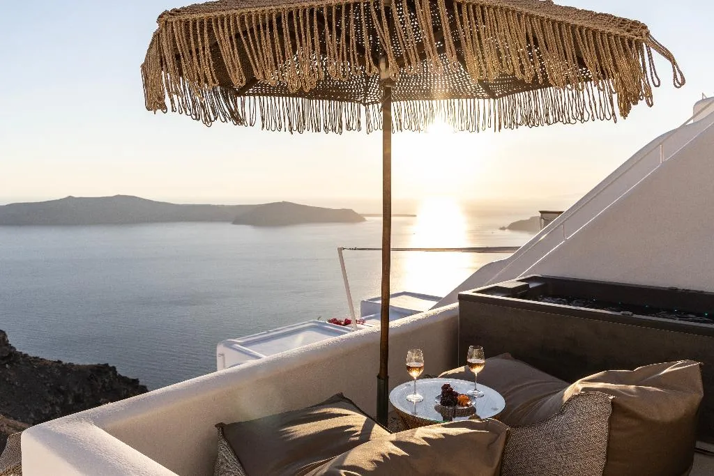 SUITE GRAND Room, El Verano Collection Santorini, Santorini