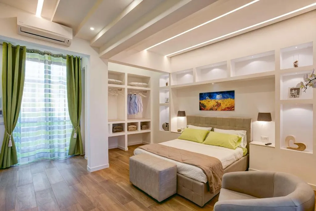 Room, Cuore Di Sorrento Suites, Naples
