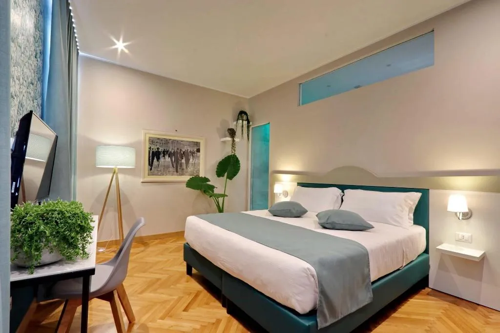 Room, Vico Rooms And Terrace, Rome