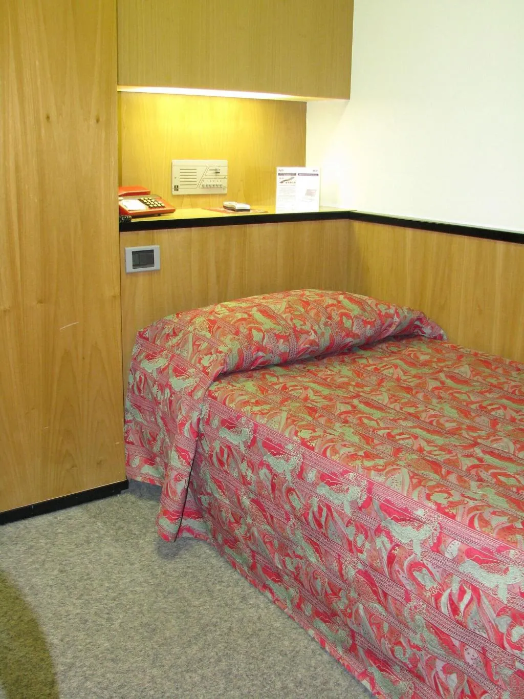 Room, Hotel Longobardo, Milan