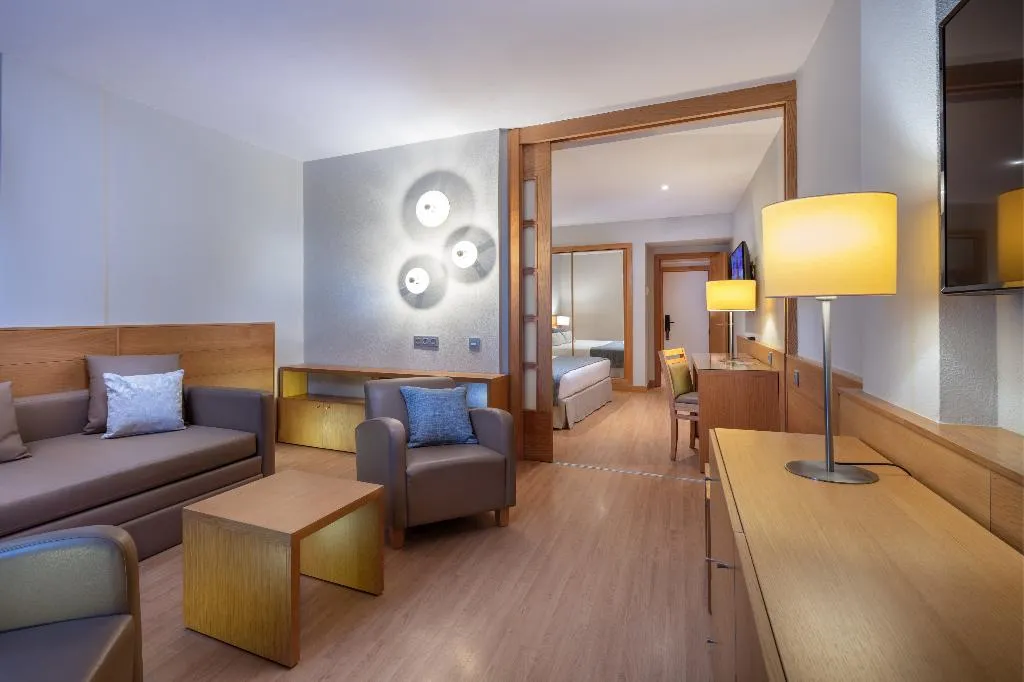 JUNIOR SUITE CAPACITY 2 Room, Maspalomas Princess, Gran Canaria