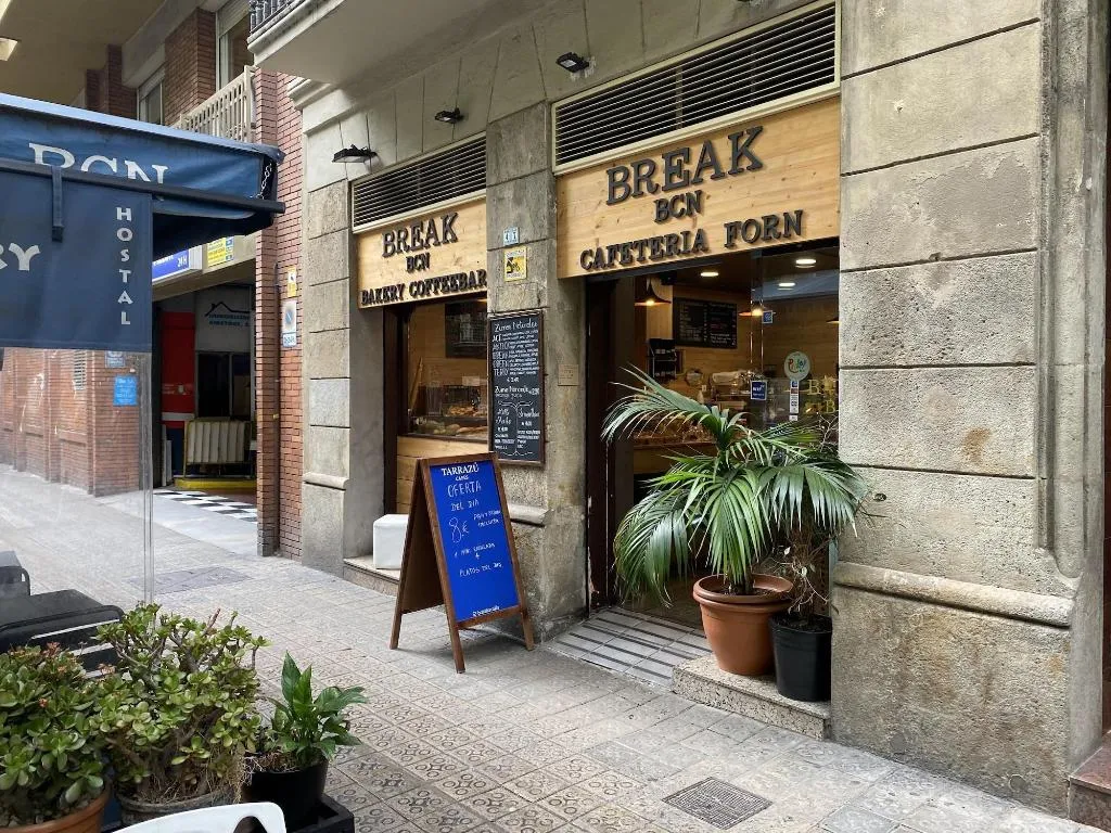 General view, Break BCN - Hostal & Coffeebar, Barcelona