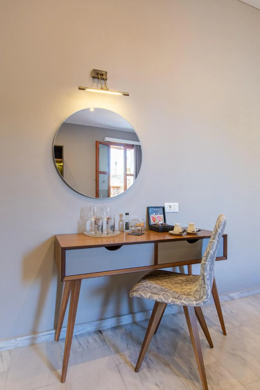 Room, Minaret Suites & Apartments, Crete